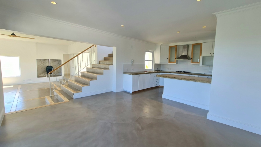 5 Bedroom Property for Sale in Cutty Sark Western Cape